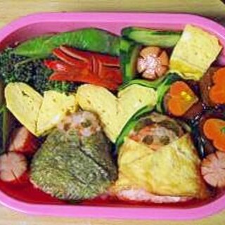 お雛様のお結びお弁当